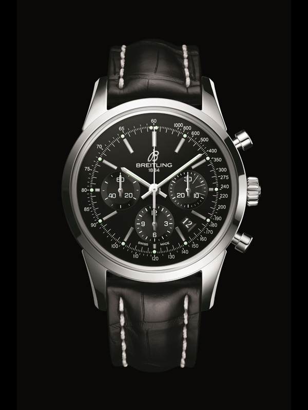 The classic and robust appearance of Breitling has attracted lots of watch lovers.